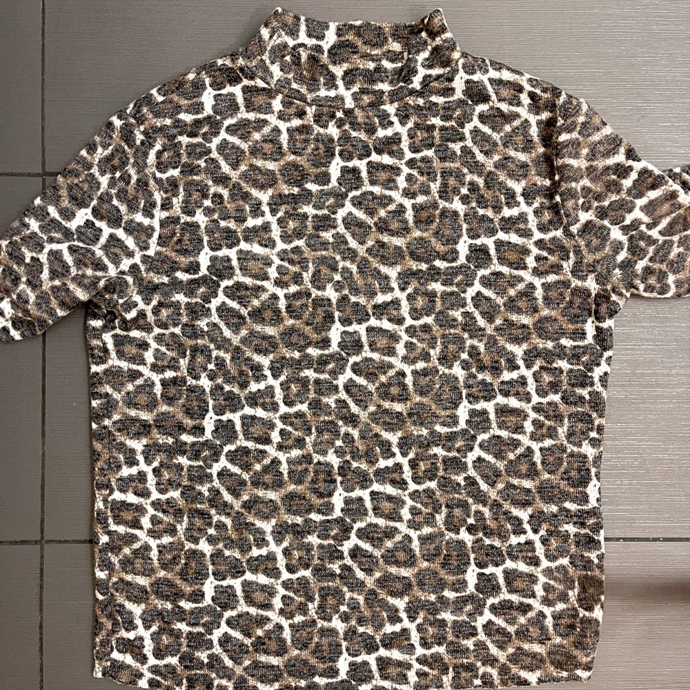 ZARA cheetah top!
